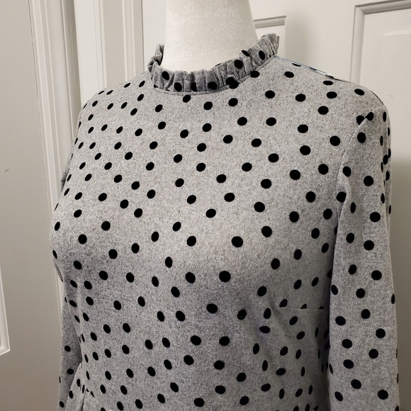 Isabel & Nina Grey & Black Polka Dot Knit Dress, Size Large - Picture 2 of 9